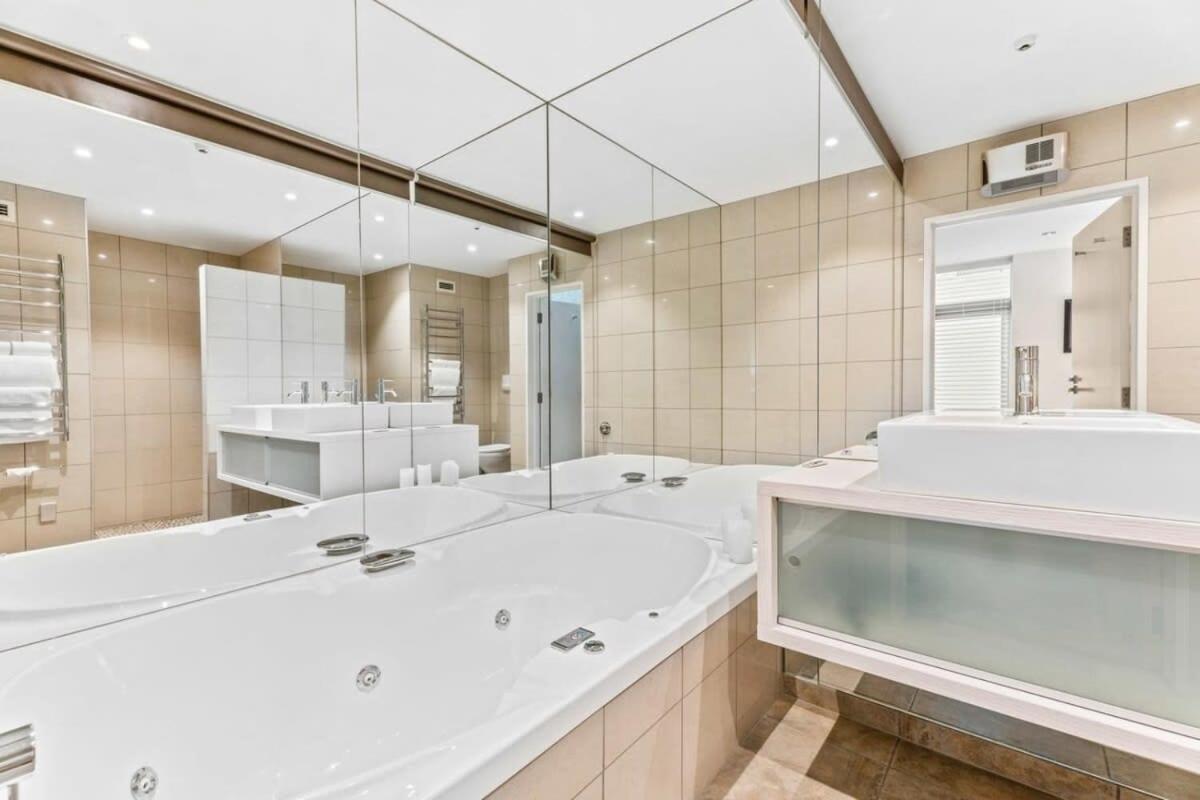 Pembroke Luxury Apartment Wanaka Kültér fotó