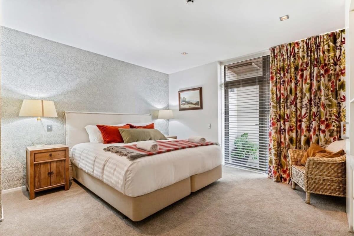 Pembroke Luxury Apartment Wanaka Kültér fotó