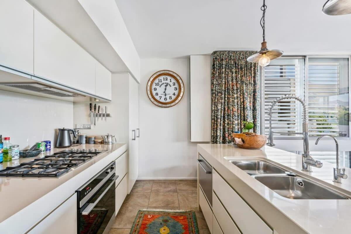 Pembroke Luxury Apartment Wanaka Kültér fotó